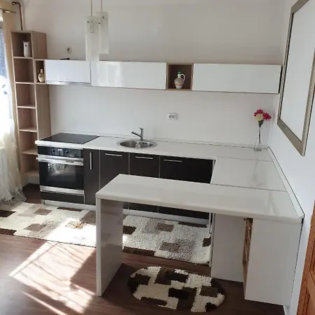 Gale Apartman